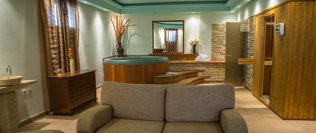 Nostos Hotel Káto Loutrákion 외부 사진