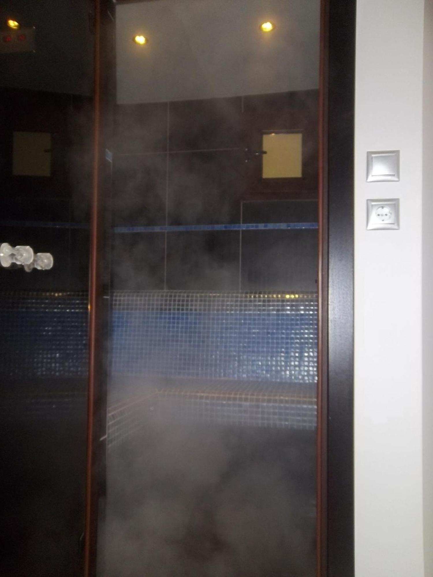 Nostos Hotel Káto Loutrákion 외부 사진