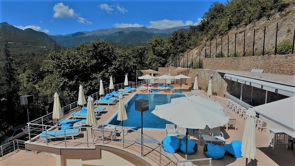 Nostos Hotel Káto Loutrákion 외부 사진